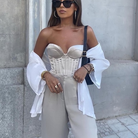 Zara blogger favorite  Pearl Gray Satin Effect Corset Top - Picture 8 of 15